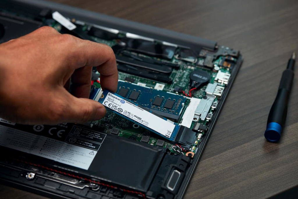 Kingston NV2 PCIe 4.0 NVMe SSD