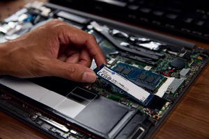 Kingston NV3 NVMe PCIe 4.0 M.2 2280 SSD interne